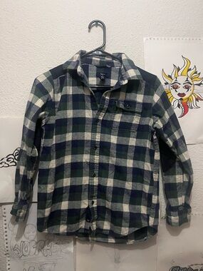 GAP Kids Green Navy Cream Plaid Button-Up Shirt